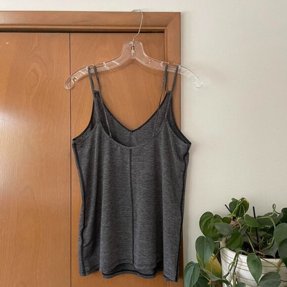 Nike Dri-Fit grey activewear tank - Picture 2 of 4